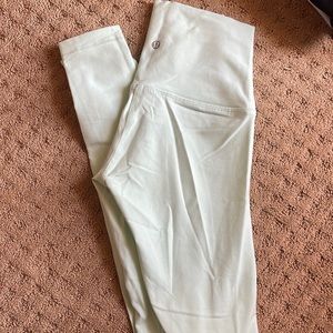 Lululemon Leggings wunder under